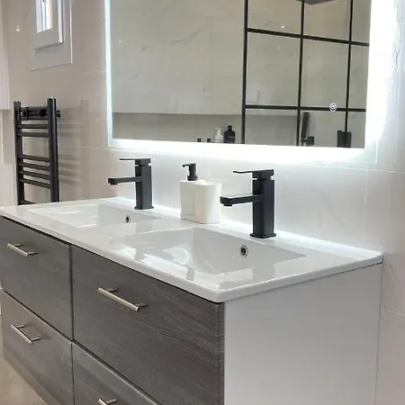 -2-zentral-traumwohnung-rhein *