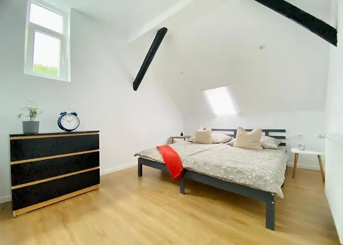 -2-zentral-traumwohnung-rhein *