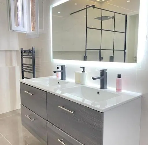 -2-zentral-traumwohnung-rhein Apartment